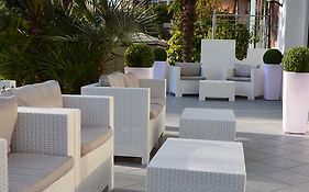 Hotel Mirage